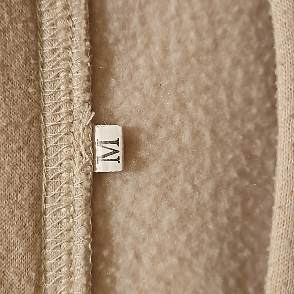 Harry's house sweatshirt - Picture 2 of 3